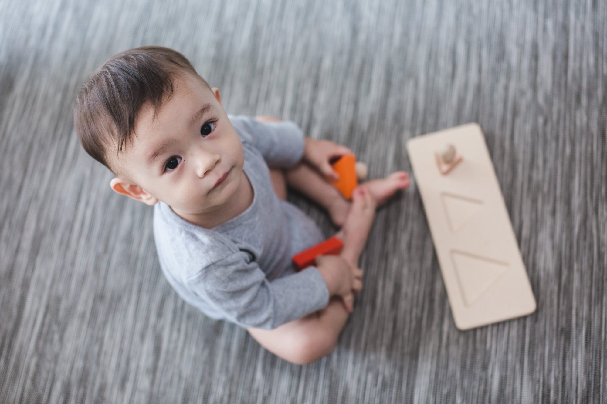 TRIANGLE MATCHING PUZZLE