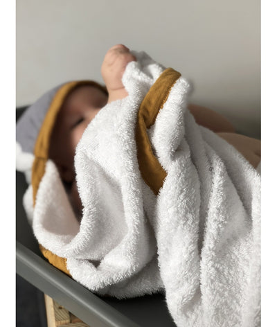 Organic Hooded Towel color: grey and mustard