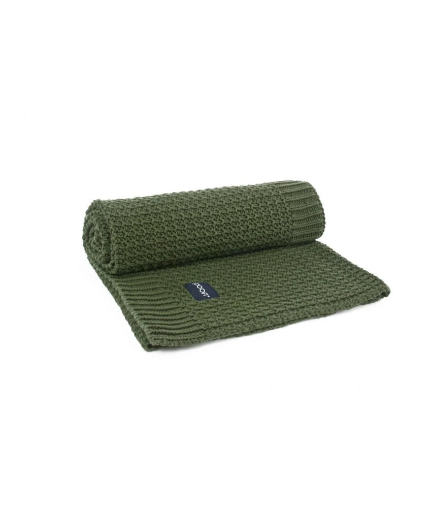 Knitted Organic Blanket Corn Knit color: bottle green