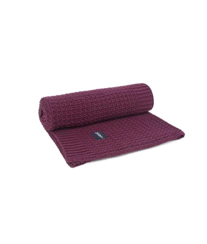 Knitted Organic Blanket Corn Knit color: burgundy