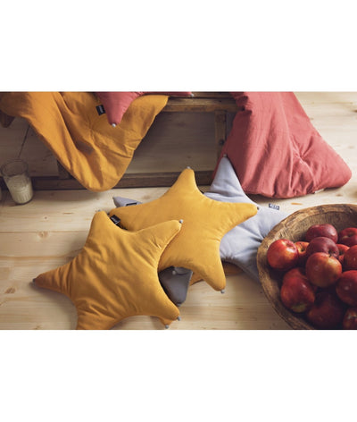 Organic Star Cushion color: mustard